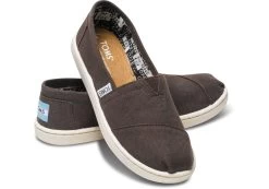 Toms Classic Slip-On Chocolate Canvas Kids Casual 012001C13-CHOCO -Vogue Shoes 012001c13 choco2 1