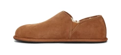 Ugg Chestnut Scuff Romeo II Men's Slippers 1113630-CHE -Vogue Shoes 1113630 che 3 wht bkg 2 resized