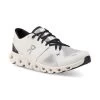 On White/Black Cloud X 3 Women's Athletic Shoes 60.98697