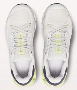 On White/Hay Cloudflyer 4 Men's Athletic Shoes 71.98251 -Vogue Shoes 71.98251 2 resized