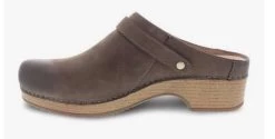 Dansko Berry Mushroom Burnished Nubuck Womens Comfort Clogs 9421-871600 -Vogue Shoes 9421 871600 2
