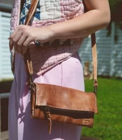 Bed Stu Tan Rustic AMINA Crossbody Leather Clutch A450211 -Vogue Shoes amina tan rustic 7