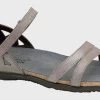 Naot Silver Bonnie Womens Adjustable Strap Sandals 1 Naot Silver Bonnie Womens Adjustable Strap Sandals -Vogue Shoes bonnie b33