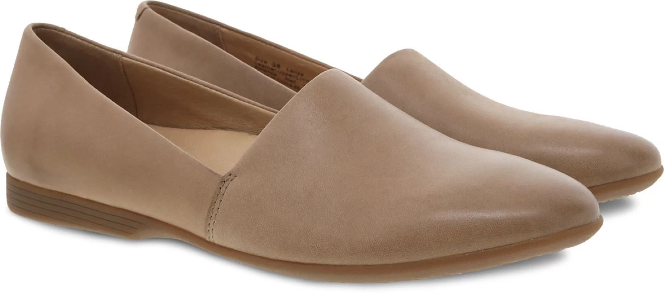Dansko Tan Larisa Burnished Nappa Womens Flat Shoes 2036-150600 5 Dansko Tan Larisa Burnished Nappa Womens Flat Shoes 2036-150600 - Image 3