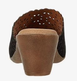 Eric Michael Black Finley Womens Leather Upper Slide Sandals 10 Eric Michael Black Finley Womens Leather Upper Slide Sandals -Vogue Shoes finley blk 3